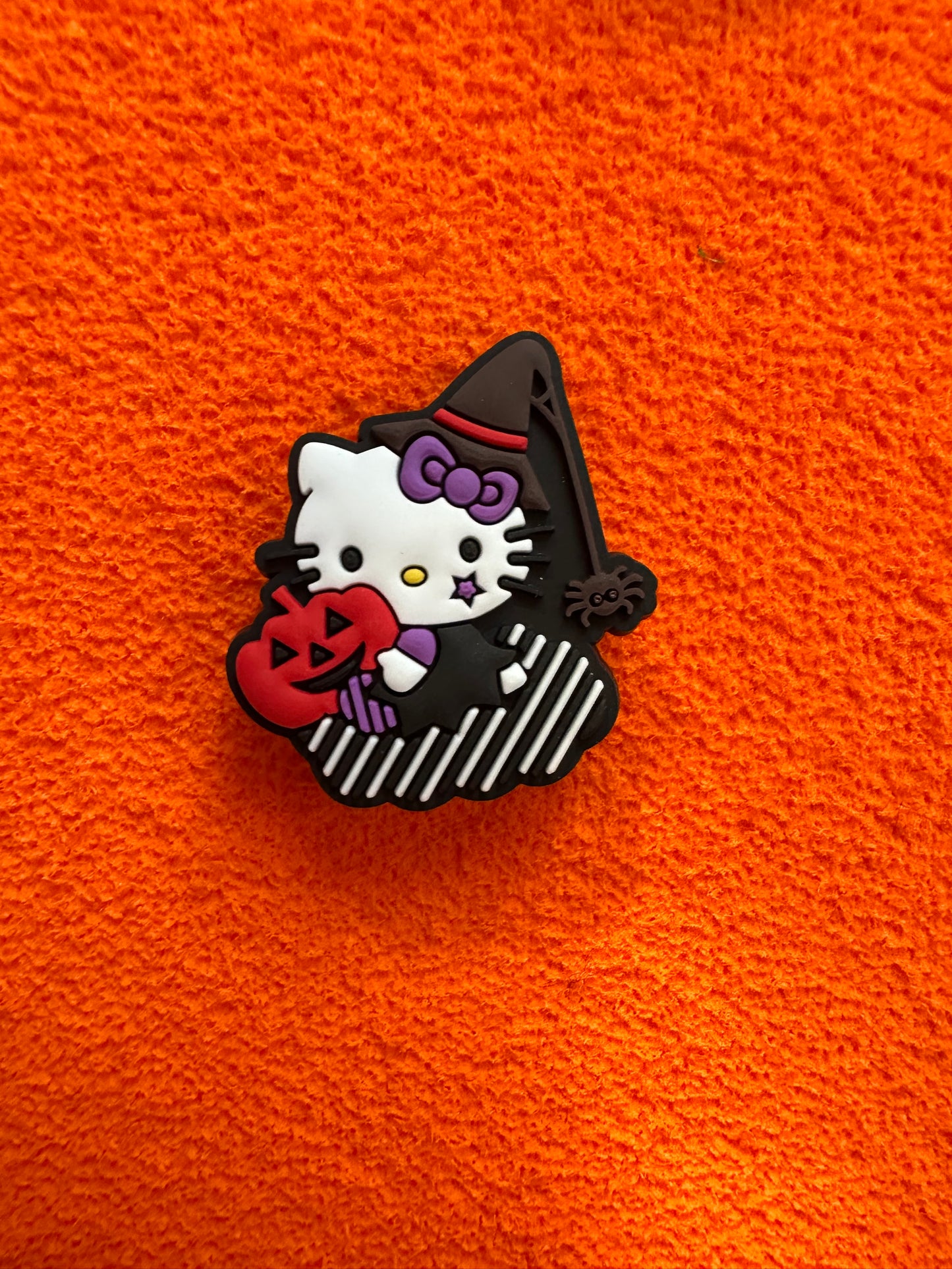 Kitty witch on cloud