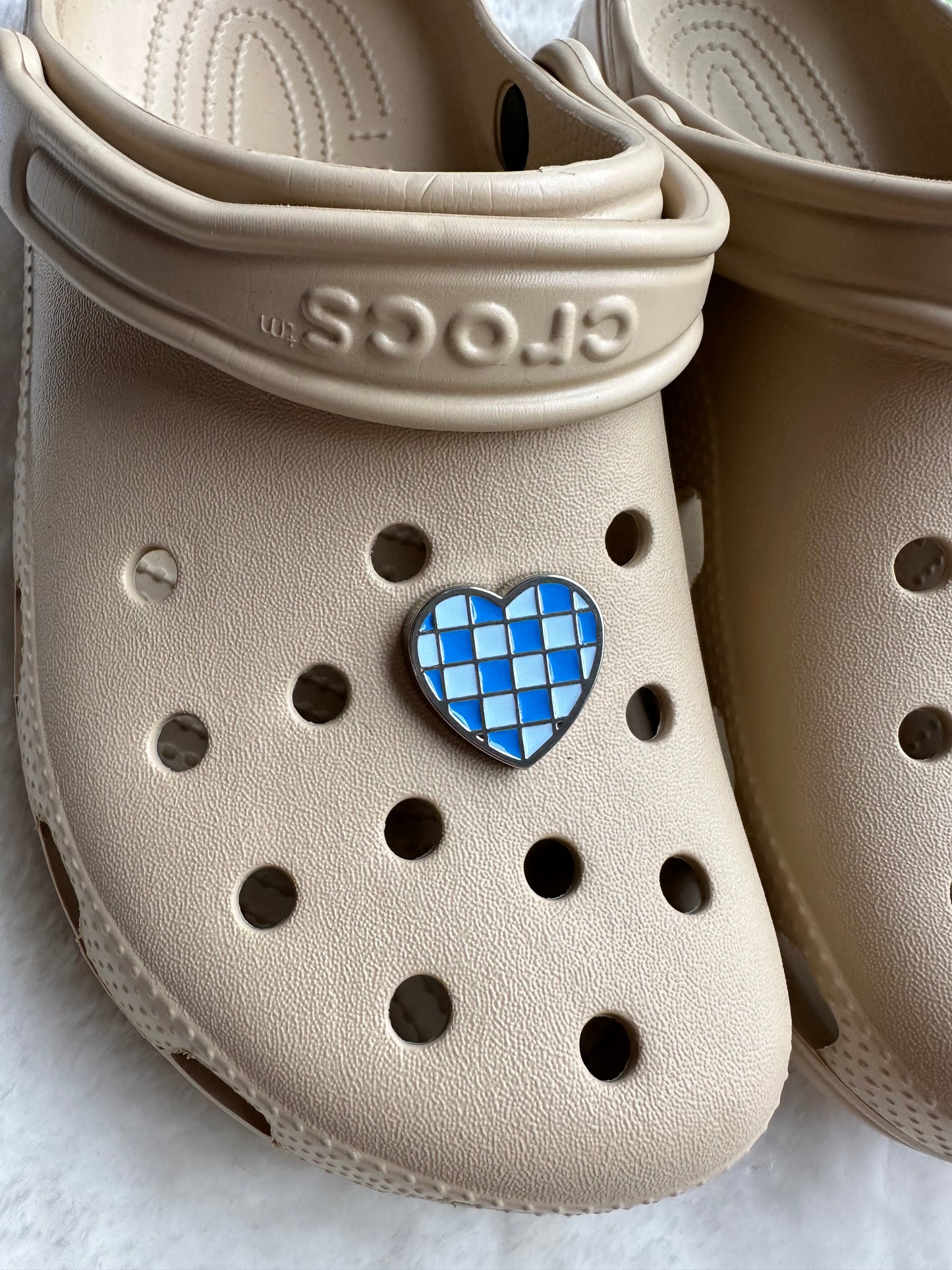 Blue check heart