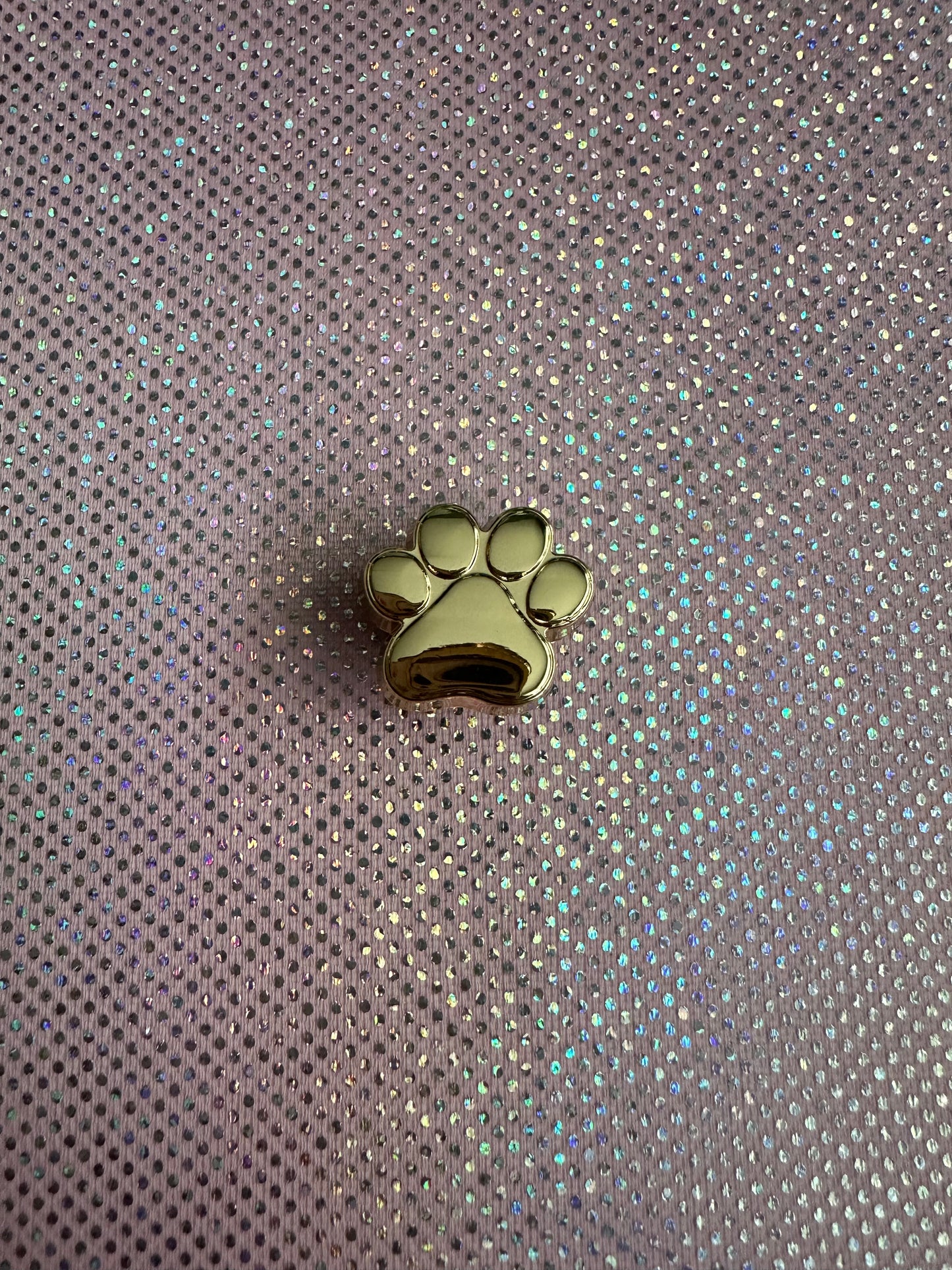 Gold paw