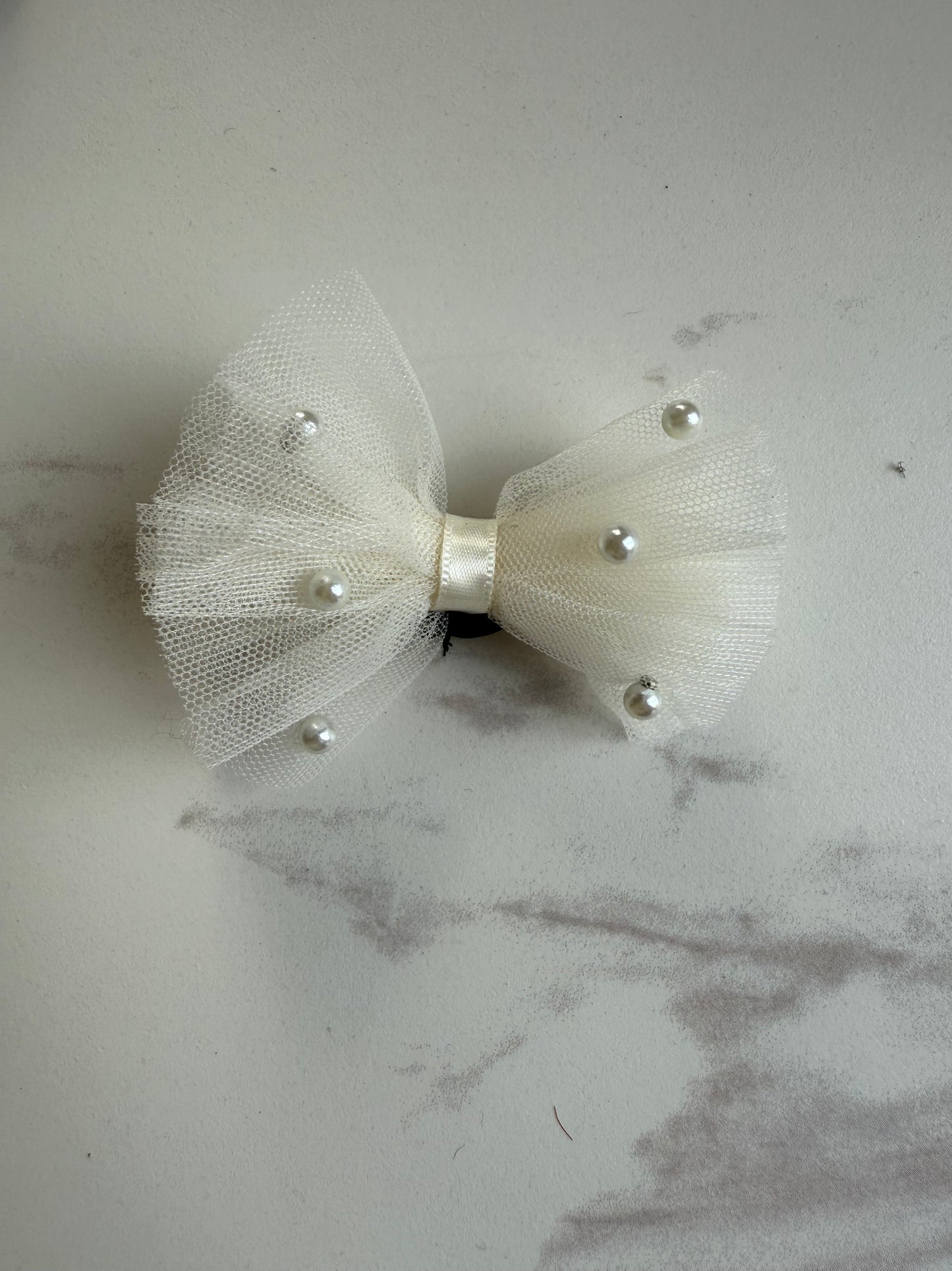 Pearl Bow