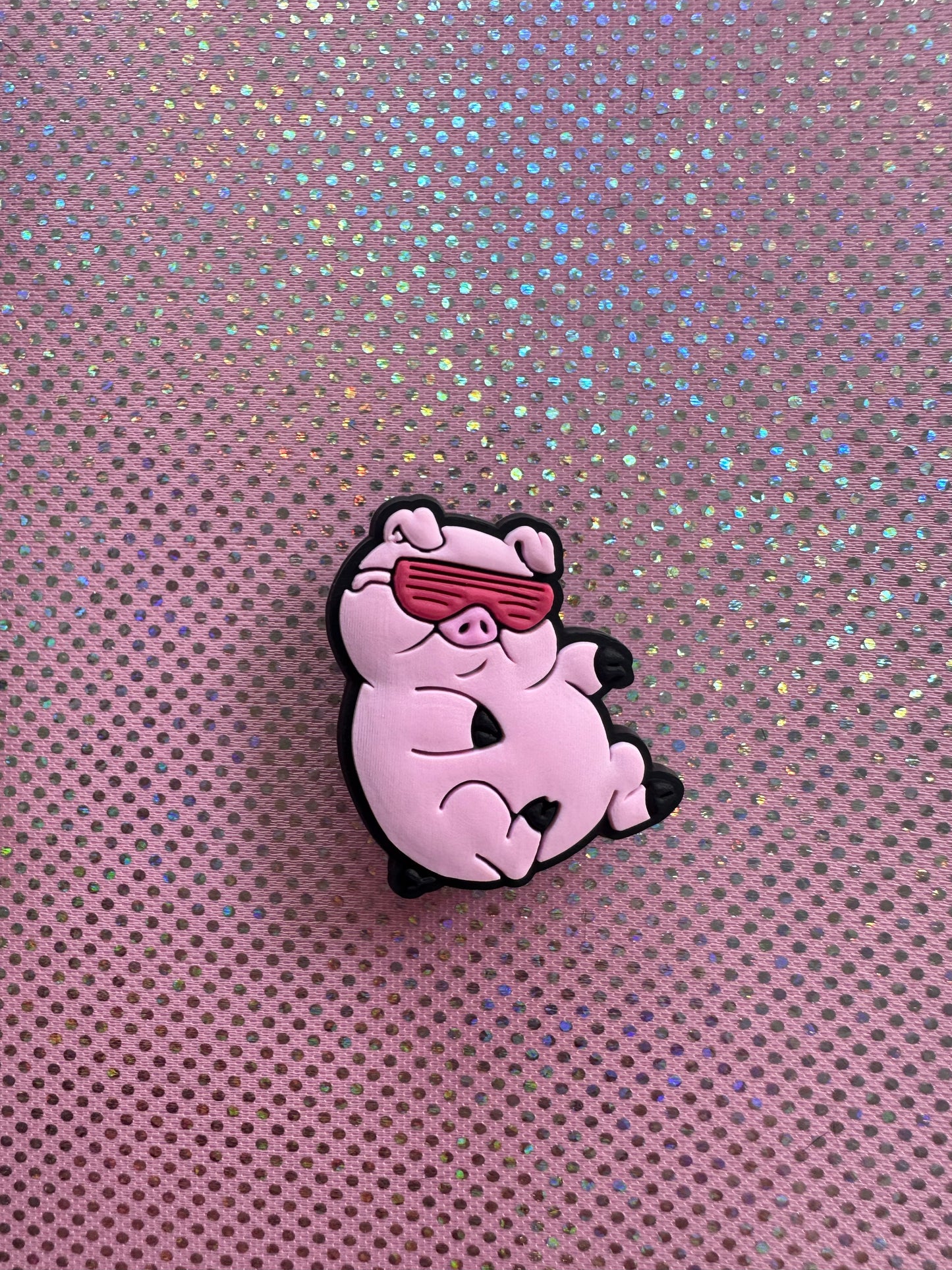 Pig in glasses