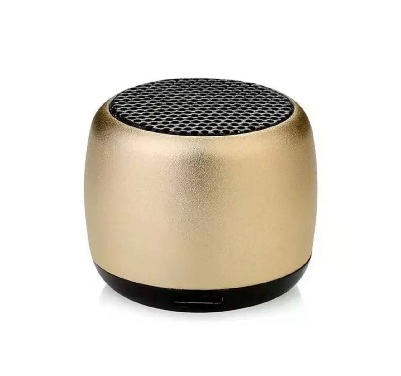 Bluetooth speaker charm