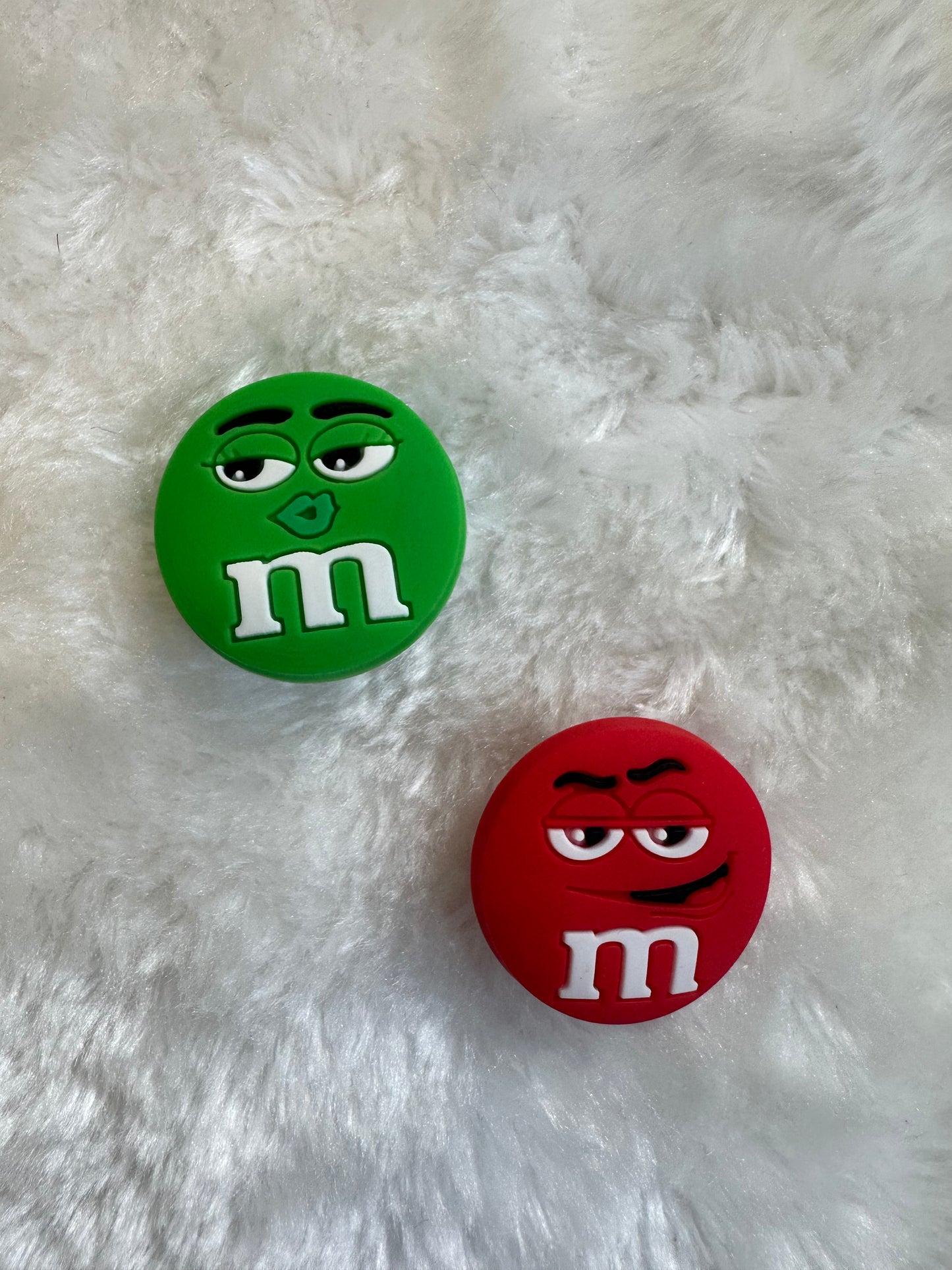 M&M