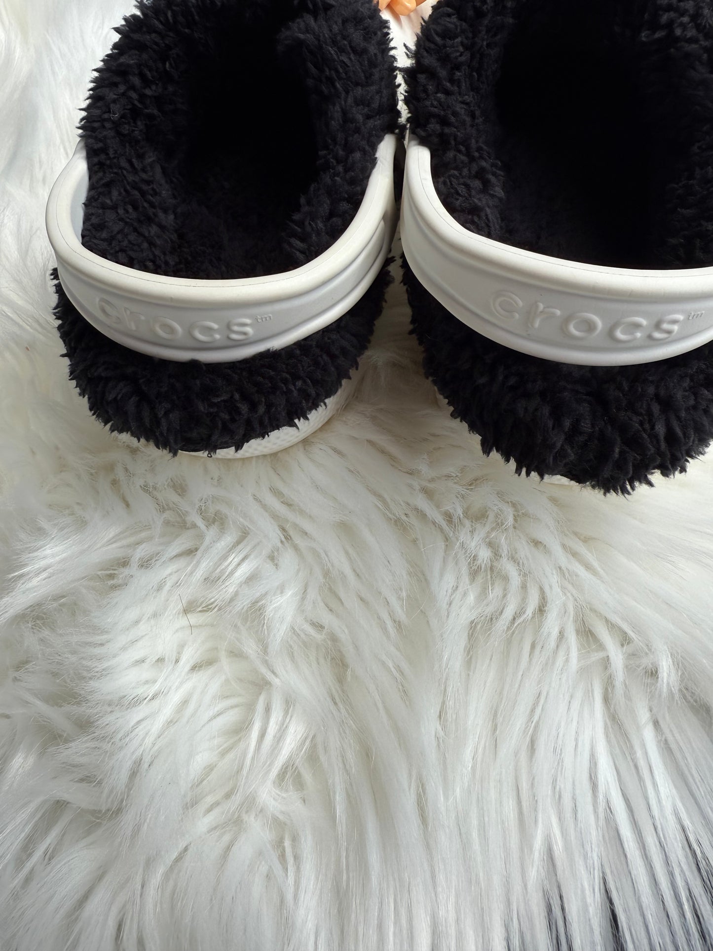 Furry croc liners