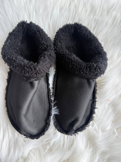 Furry croc liners