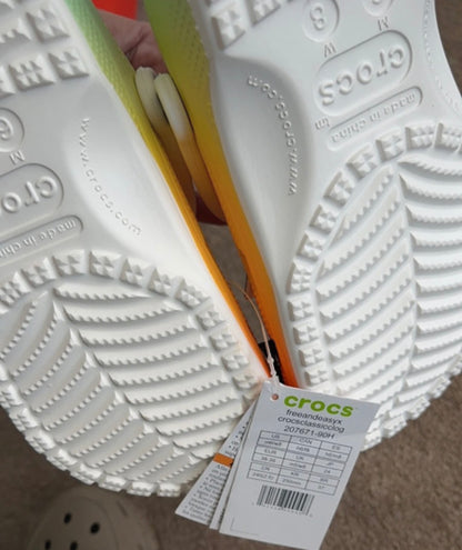 Free and easy crocs SZ 6