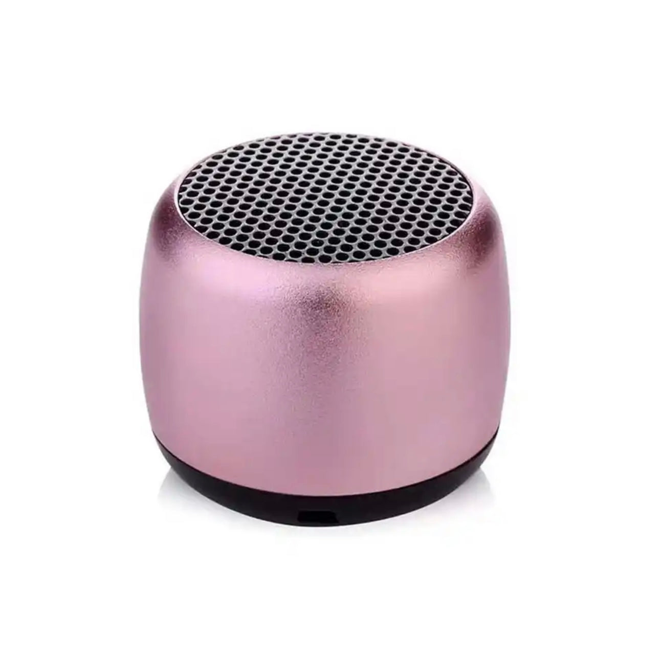 Bluetooth speaker charm